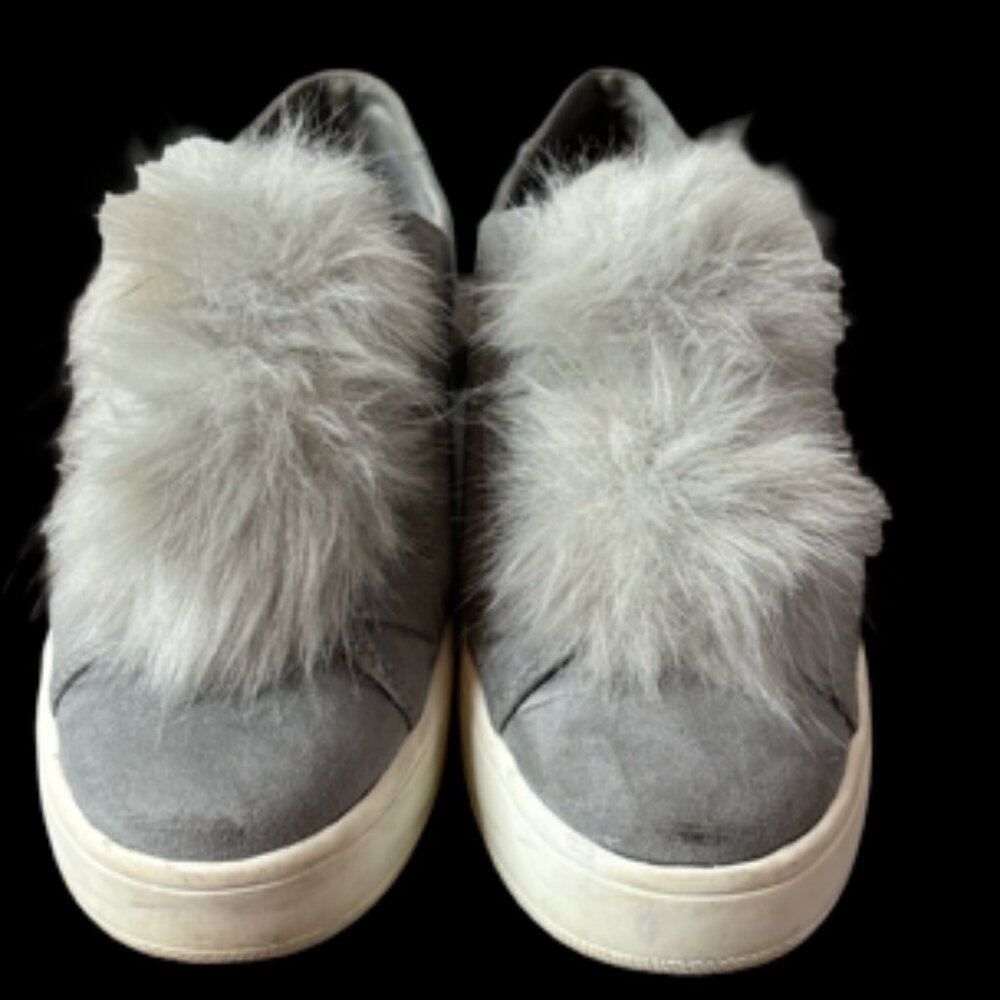 Steve Madden platform Gray slip on sneakers with faux fur Pom Pom size 9